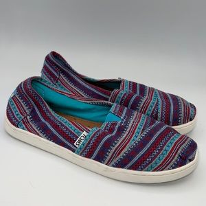 Toms Aztec Flats  youth size 5 Women’s size 6.5